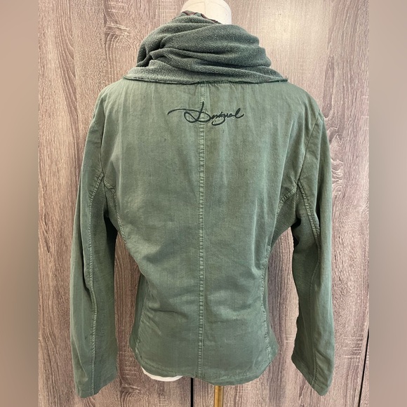 Desigual- Green Zip up Cowl Neck Designer Floral & Embellished Jacket. - Picture 4 of 15